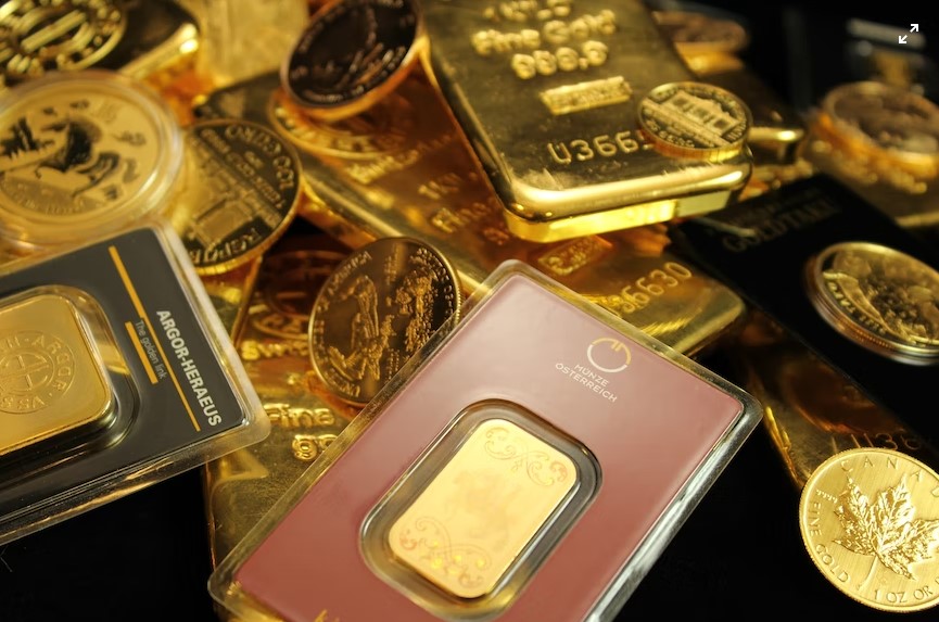 How To Buy Gold Bullion And Why Investors Want It In 2023